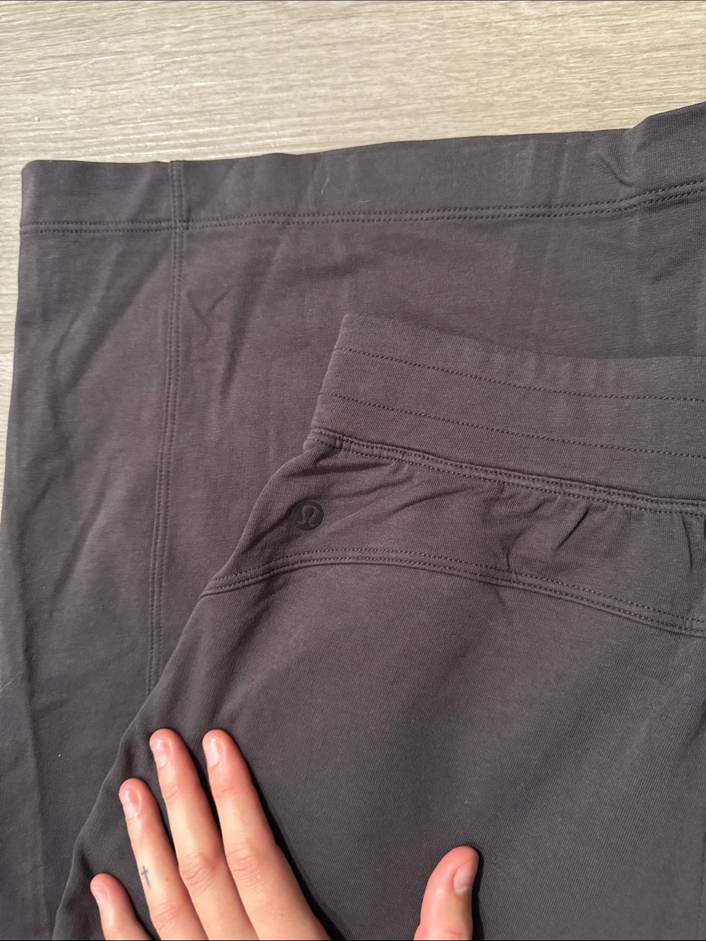 Lululemon LA Wide Leg Super-High-Rise Pant Black Granite - Picture 4 of 7